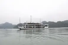 Halong Serenity Cruise 