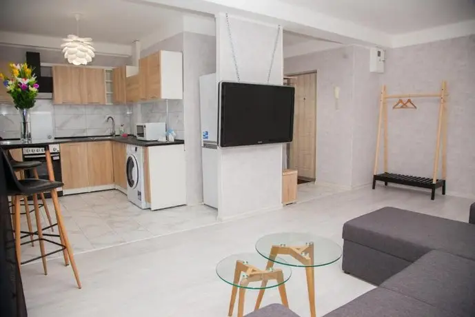 2 Rooms Luxury Apartment On Shkilna 34 Street