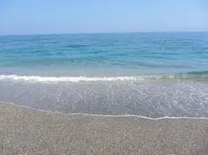 Personal y coqueto en primerisima linea de playa en la Costa del Sol Puerto De La Duquesa 