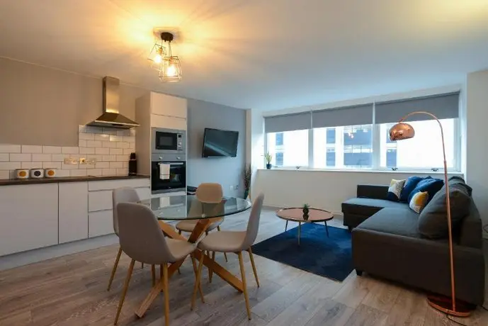 Super Modern City Centre Serviced Apartment