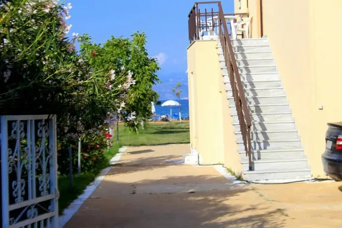 Sandy Beach Houses - Sea View 