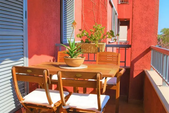 Bonito Apartamento con Vistas al Mar Marina Sant Jordi 