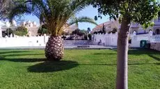 House With 4 Bedrooms In Santa Pola With Pool Access And Terrace - 900 M Fro 