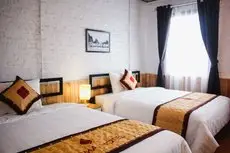 AROMA Ha Long Hostel 