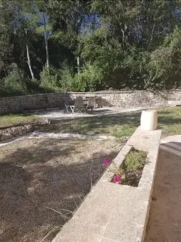 Appartement a Nimes en pleine nature avec Piscine 