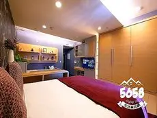 85 Spring Homestay 