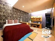 85 Spring Homestay 