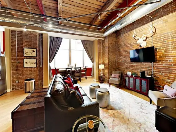 1820 Loft 211 Oozing Charm Steps To Broadway-Sleeps 4