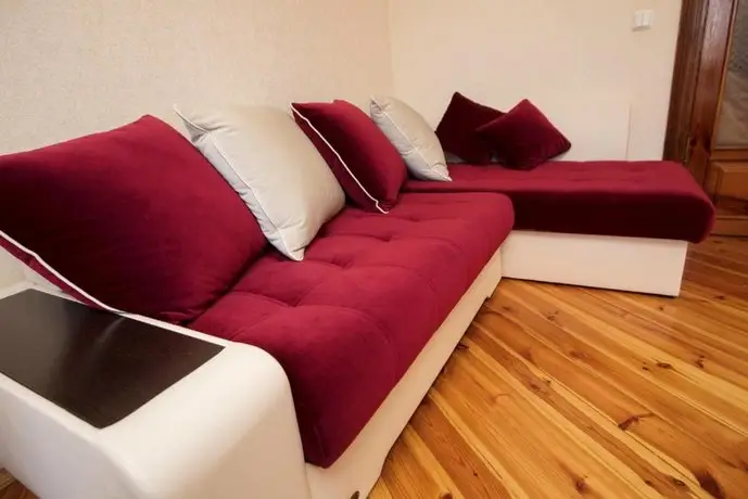 3 Room Apartment On Lenina 45