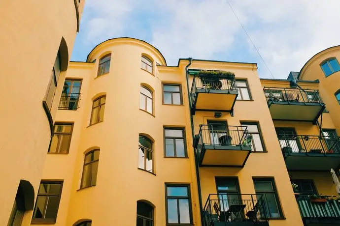 Beautiful Artistic Heirloom Apartment