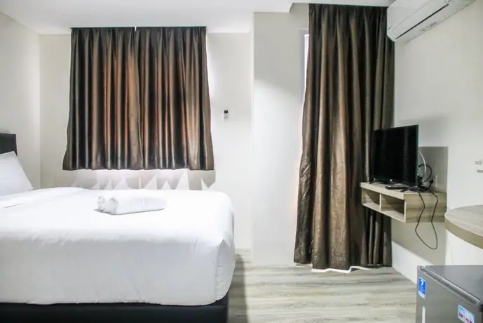 Comfy Studio Room Bintaro Icon Apartment By Travelio