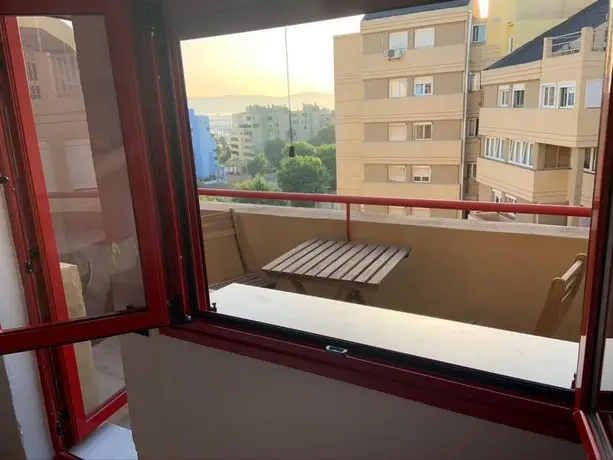 Room in a shared apartment touching the border