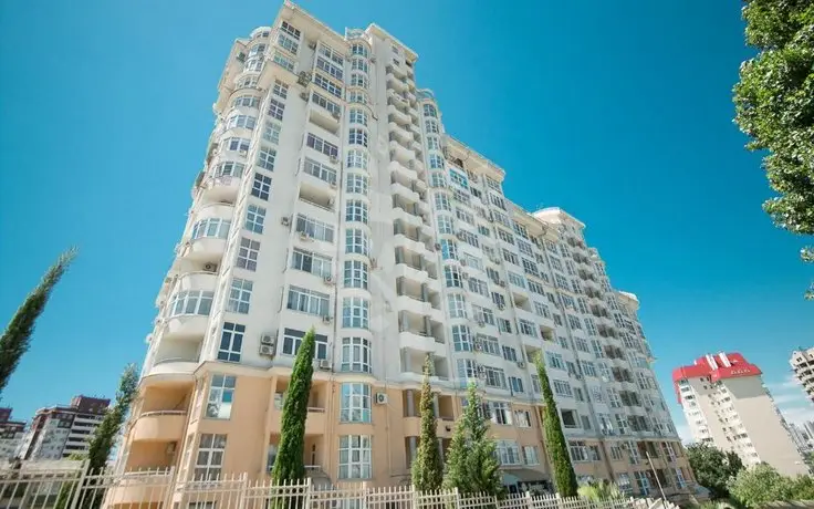 Two-Bedroom Apartment on Sunny Hill