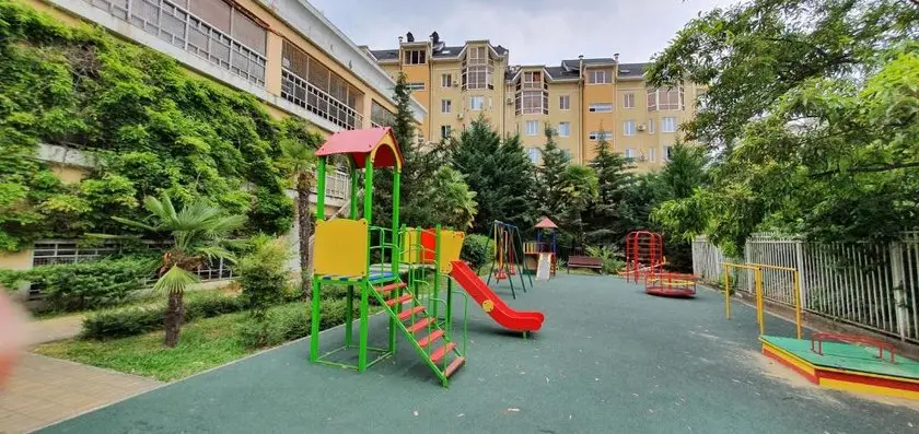 Two-Bedroom Apartment on Sunny Hill