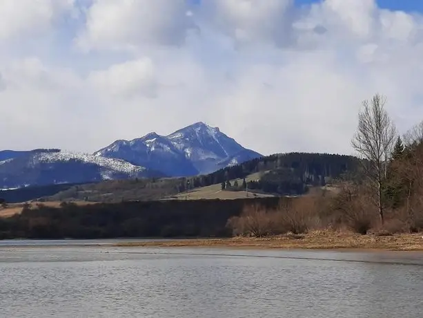 River Side Holiday Home near Besenova