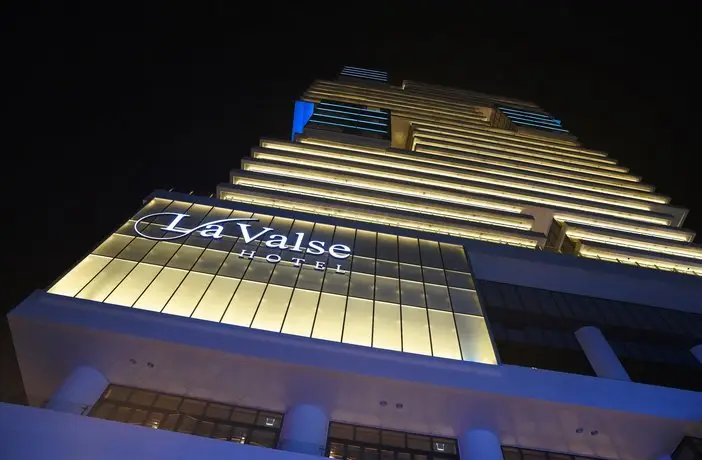 Lavalse Hotel