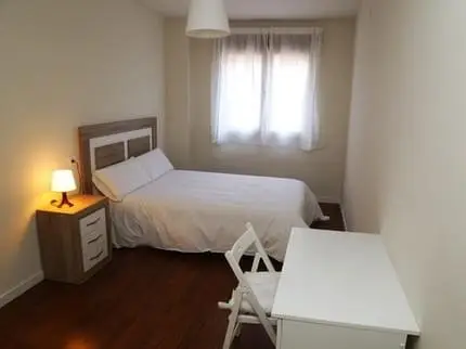 Apartamento Turistico Puente Romano P4 bajo C 