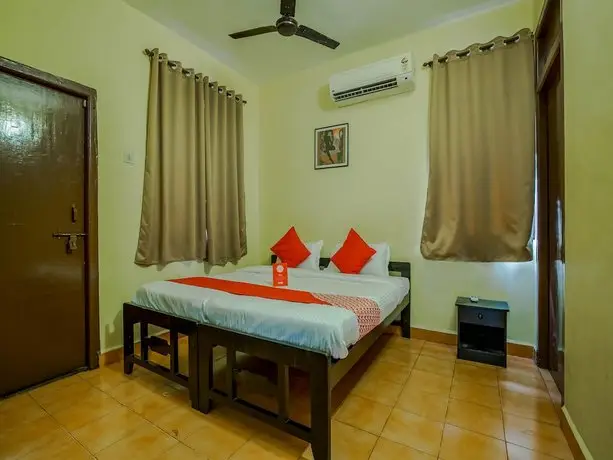 OYO 15263 Seaview Holiday Apartments