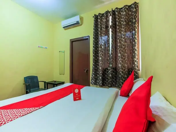 OYO 15263 Seaview Holiday Apartments 