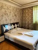 Home Elite Yerevan - Downtown sunny and beautiful apartment 