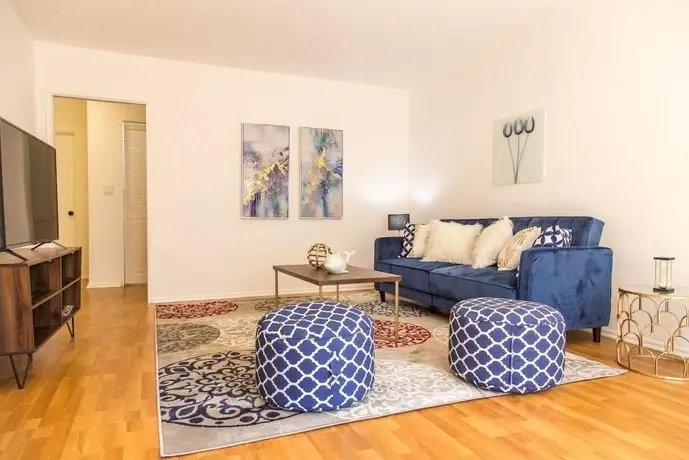 Stylish Apartment -Downtown Glendale- Isabel