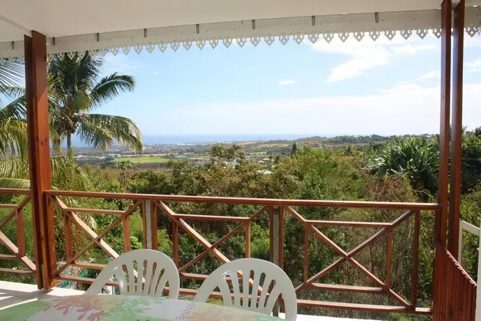 House With one Bedroom in Saint Paul With Wonderful sea View Enclosed Garden and Wifi - 6 km From