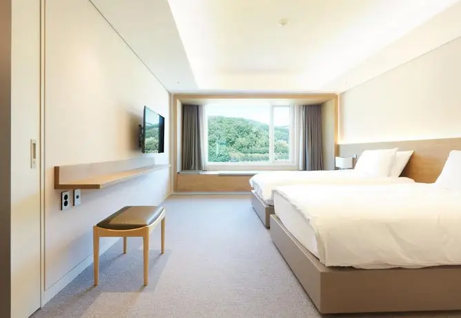 Phoenix Pyeongchang Hotel 