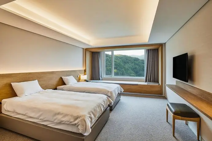 Phoenix Pyeongchang Hotel 