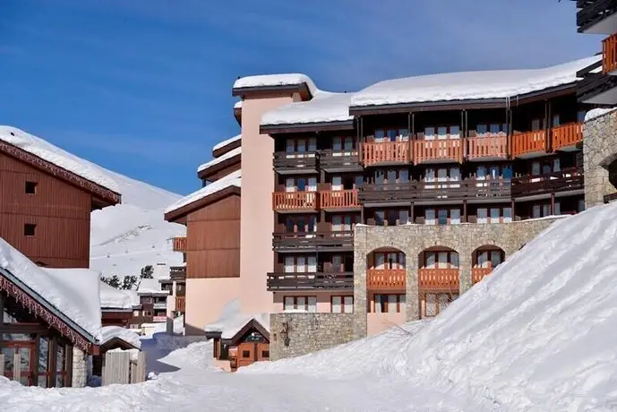 Belle Plagne Refurnished Apartment for 3/4 People of 23 m2 on the Slopes Peg1