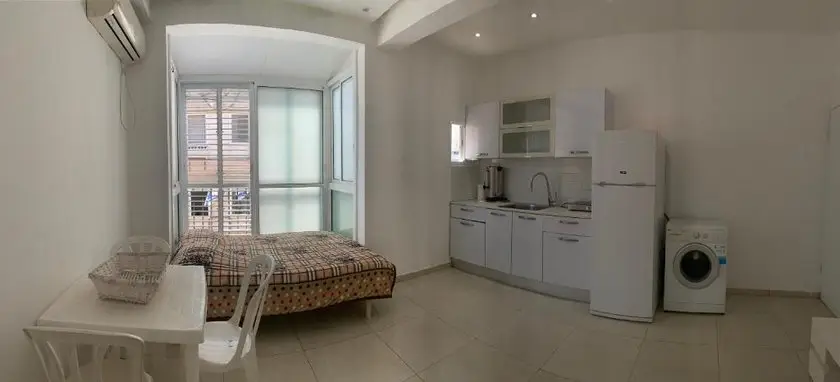 Netanya-apartment Herzl st Best location 