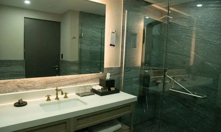 Quartz Hotel & Spa 