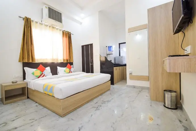 Spacious 1BR Studio near Goverdhan Sagar