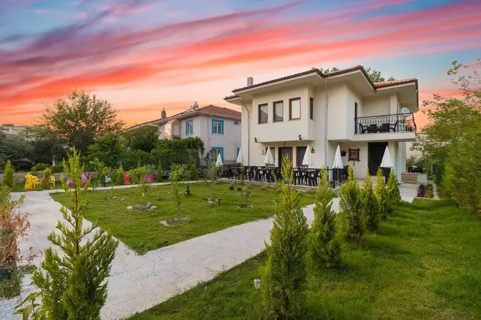 Kamelya Otel Selimiye