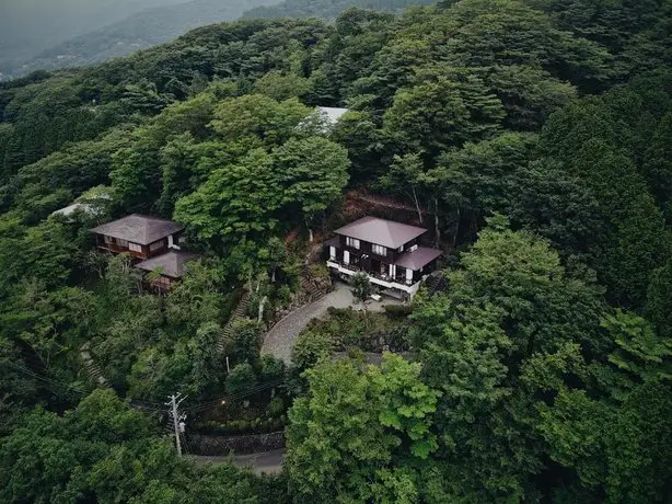 Hakone Duplex Private Nature Villas & Hotsprings