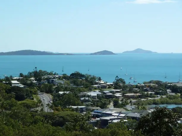 Oscar's View - Airlie Beach