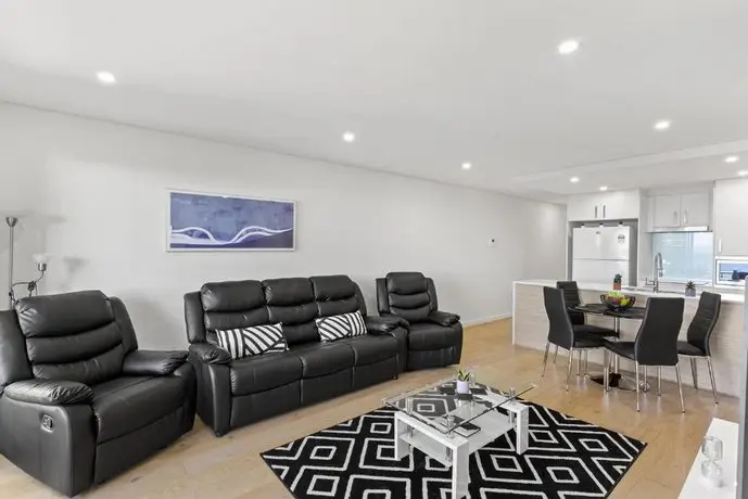 The Shoal Apartments Unit 410/4-8 Bullecourt Street