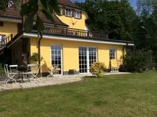 Wollmeiner's Lodge 