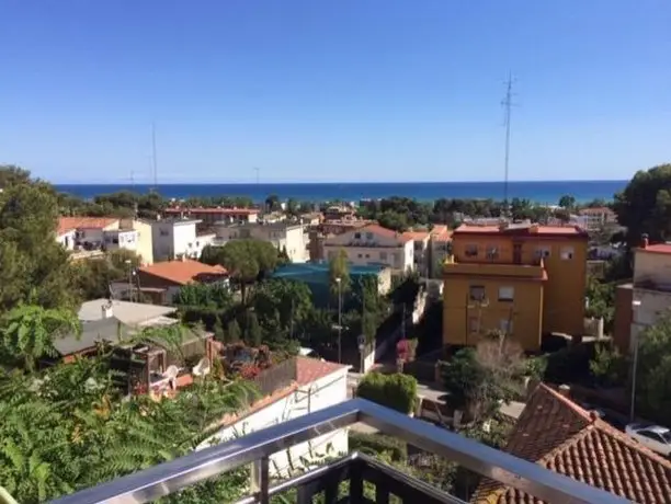 Beautiful sea view apartment Castelldefels