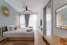 1 Bedroom Apartment 400m From Bangtao Beach 