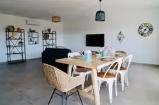 Tres bel appartement avec grande terrasse 