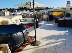 3 Bedroom With Rooftop Terrace & Jacuzzi 