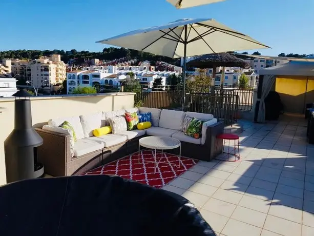 3 Bedroom With Rooftop Terrace & Jacuzzi