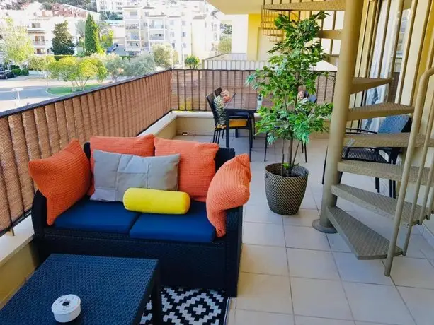 3 Bedroom With Rooftop Terrace & Jacuzzi