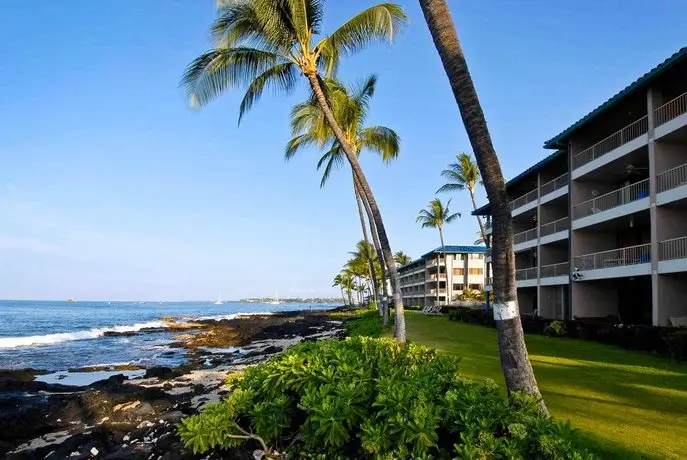 Kona Reef Hawaii by Raintree