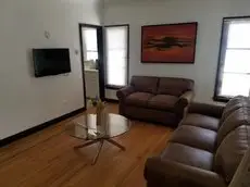 LONG BEACH 2bed 2bath Apt 