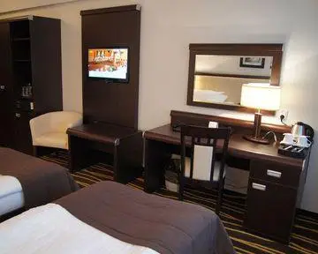 Best Western Plus Business Faltom Hotel 