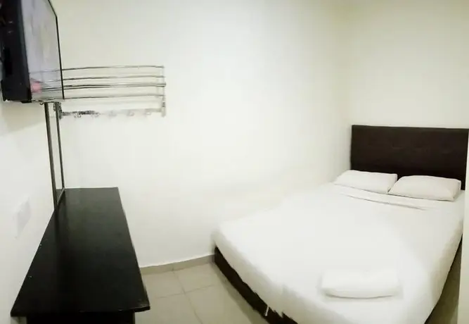 Cattleya Glory Hotel 