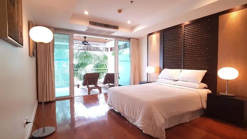 Spacious apartment with Ocean view in Panwa room
