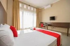 RedDoorz @ Hotel Putri Gading Bengkulu 