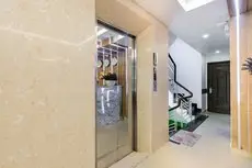 OYO 1031 Le Yen Hotel 